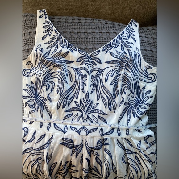 ANTONIO MELANI White and Blue Sundress GUC size 6 - Picture 9 of 11